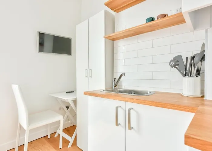 Appartamento With A Panoramic View Of The Eiffel Tower *